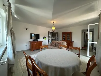 Apartament 2 camere, la casa, Cristian - foto 3