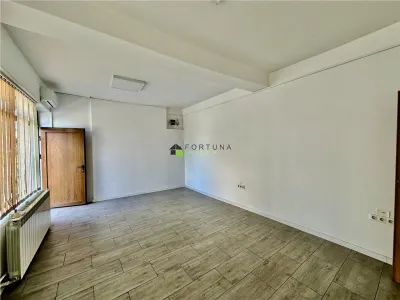 Spatiu Comercial de Vanzare - foto 4