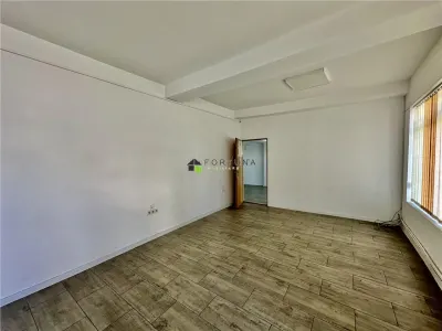 Spatiu Comercial de Vanzare - foto 6
