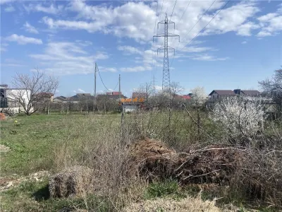Teren intravilan de vanzare in Focsani , str Vrancei , suprafata 1151 ml , deschidere 33 ml - Focsani