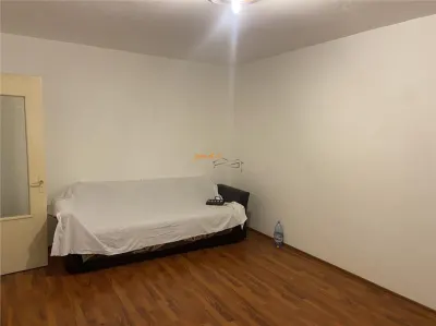 Apartament 2 camere , strada Bucegi - Policlinica nr 2 , 56 mp , balcon si logie - Focsani