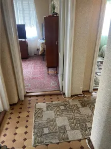 Apartament 3 camere , zona Scoala nr 10 , et 7/8 , decomandat , liber - foto 7