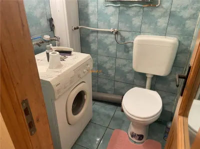 Apartament 3 camere , zona 2 Stejari , et 1/3 , 84 mp , decomandat , mobilat - foto 19