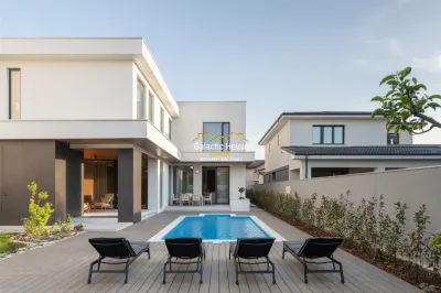 VANZARE CASA SPECTACULOASA CU PISCINA IANCU NICOLAE - foto 3