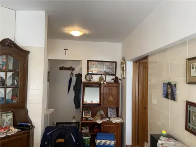 Apartament 2 camere , zona ultracentrala - Piata Moldovei , et 2 , decomandat , 54 mp , renovat ,mobilat completdin 4 - foto 7