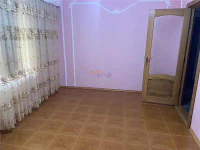 Apartament 3 camere , zona b-dul Brailei - hipermarket Kaufland , parter , liber, 74 mp , pret fix - foto 15