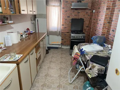 Apartament 2 camere , zona cartier Sud , 54 mp , imbunatatit , centrala termica individuala - foto 4