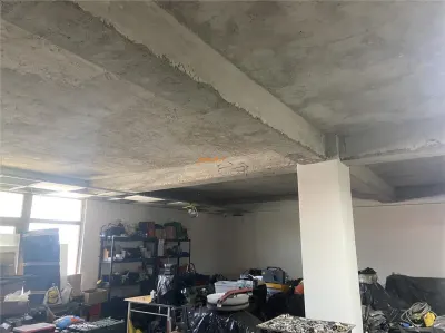 Casa de vanzare in Golesti , parter+etaj + mansarda , suprafata casa 383 mp, posibilitate spatiu comercial - foto 11