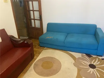 Apartament 2 camere, cartier Sud , et 3/4 , decomandat , centrala termica proprie - foto 3