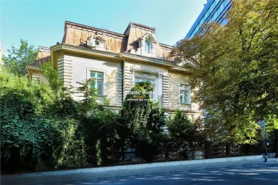 Palatul Athanasovici, monument de arhitectura in stil eclectic - foto 15
