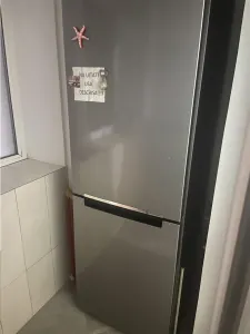 Apartament 3 camere , zona Scoala nr 10 - b-dul Unirii, decomandat , renovat , mobilat - foto 16