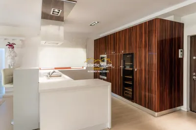 TRIPLEX 5 CAMERE LIFT INTERIOR -COMPLEX REZIDENTIAL ZONA HERASTRAU -NORDULUI - foto 7