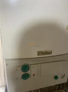 Apartament 3 camere , zona supermarket Lidl (fosta Autogara)et 1 din 3 , 81 mp , 2 balcoane , mobilat - foto 20