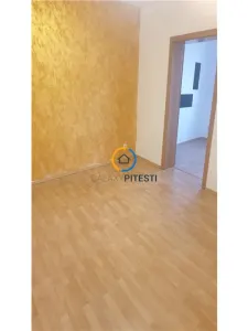 Vila egantă de inchiriat în Centru ideală pentru cabinete, birouri și activități comerciale - foto 10