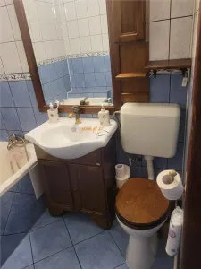 Apartament 3 camere , zona ultracentrala - Unitatea de Pompieri, renovat , mobilat si utilat complet - foto 17
