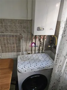Garsoniera de inchiriat - foto 11