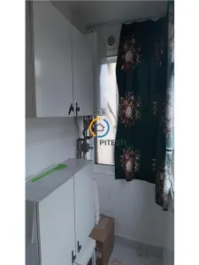 De inchiriat garsoniera Fratii Golesti cu centrala proprie - foto 3