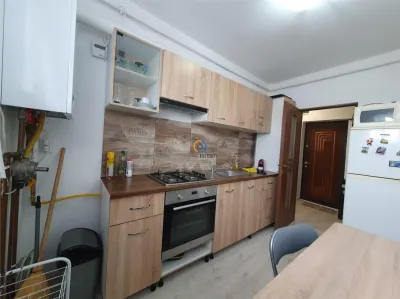 Închiriere apartament 4 camere Ultracentral - Pitesti