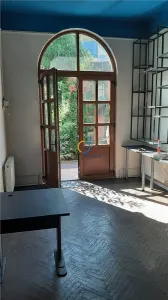 Spatiu la casa pretabil pentru activitati educationale, birou, zona centrala - Pitesti