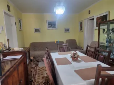 Vânzarea apartament 2 camere Craiovei - foto 1