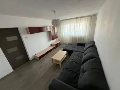Apartament trei camere Nord, L-uri, disponibil imediat - Pitesti