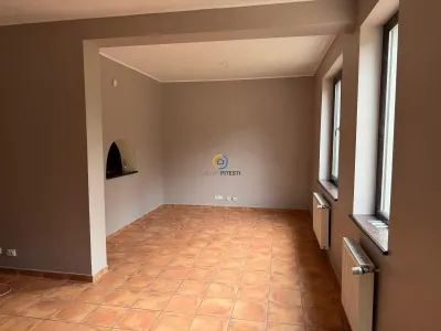 Vila P+1 cu garaj Stefanesti zona rezidentiala Bratieni, libera - foto 4