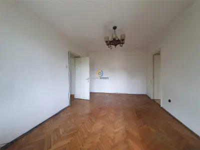 Vanzare apartament 3 camere Calea Bucuresti, etaj intermediar - foto 4