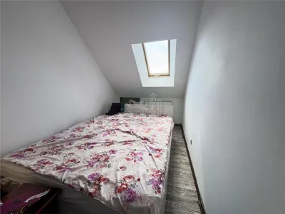 Apartament la mansarda cu 3 camere zona Garii - foto 4