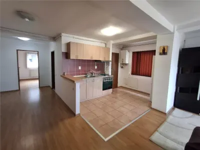 Apartament 3 camere 2 bai parcare zona Strand - foto 11