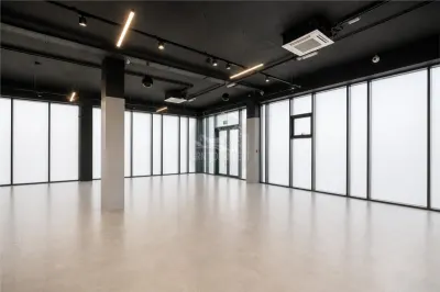 Spatiu comercial 180mp cu terasa de 75mp  zona Doamna Stanca - foto 3