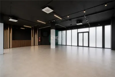 Spatiu comercial 180mp cu terasa de 75mp  zona Doamna Stanca - foto 7