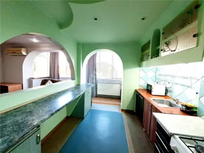 Apartament decomandat 3 camere etaj 2 Zona Terezian - foto 3