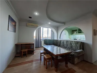 Apartament decomandat 3 camere etaj 2 Zona Terezian - foto 4