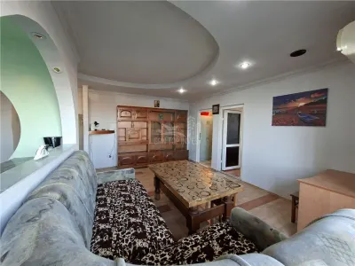 Apartament decomandat 3 camere etaj 2 Zona Terezian - foto 5