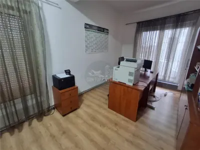 Spatiu birouri 140mp parcare zona Calea Dumbravii - foto 11