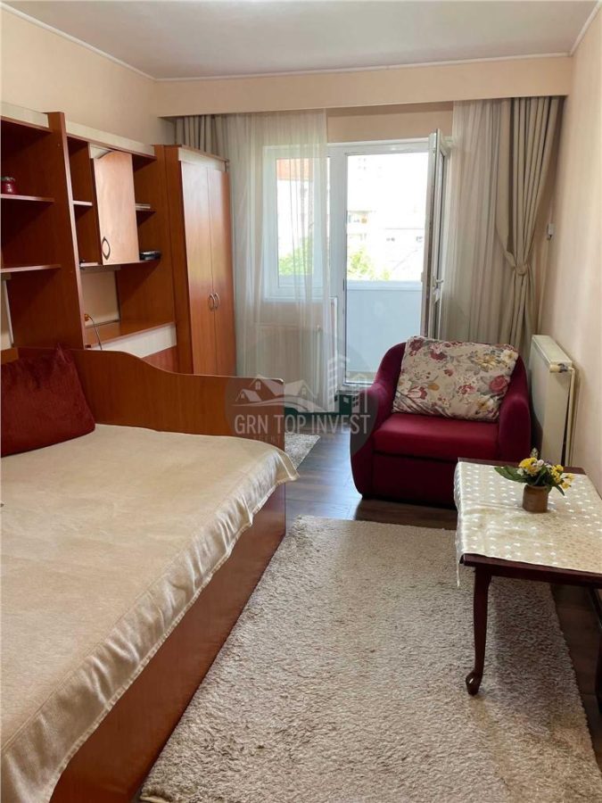 Apartament 2 camere decomandat 2 balcoane pivnita zona Garii - Sibiu