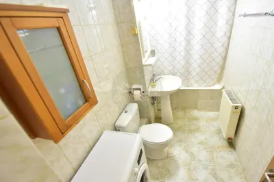 Apartament 2 camere cu balcon zona Vasile Aaron - foto 7