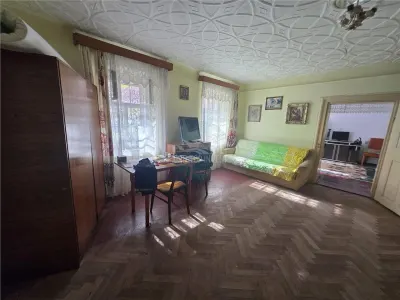 Apartament 2 camere la casa pivnita teren Zona Cibin - Sibiu
