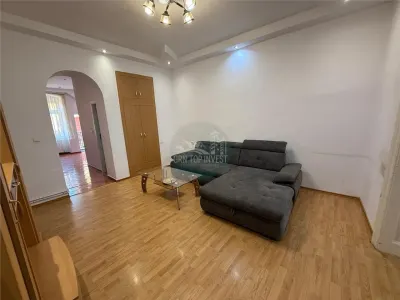 Apartament spatios 63 mp cu 2 camere  in Centrul Sibiului - foto 9