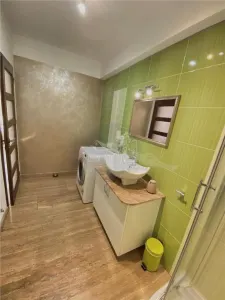 Hotel 4 studiouri 4 camere duble parcare zona Centrala - foto 10