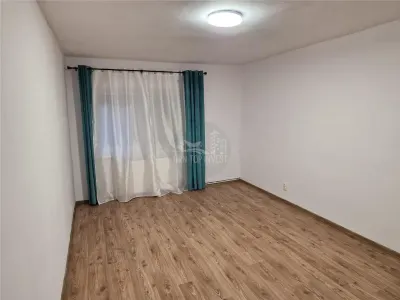 Apartament decomandat cu 3 camere 2 bai in Terezian - foto 6