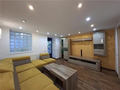 Casa Individuala 6 camere garaj 650 mp Teren zona Piata Cluj - Sibiu
