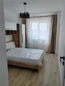 Apartament 3 camere 2 balcoane zona Turnisor - foto 12