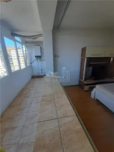 Apartament 3 camere decomandat pivnita zona Bulevardul Mihai Viteazul - foto 11