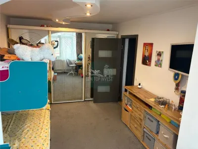Apartament 2 camere si balcon zona Rahova - foto 9