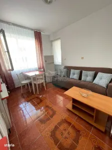 Apartament la etajul 1 zona Intrarea Siretului - foto 5