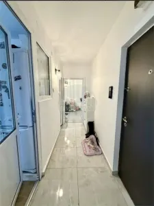 Apartament modern 2 camere cu balcon zona Vasile Aaron - foto 10