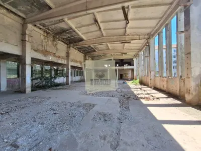 Teren 1159 mp constructie pe el 597 mp cu diverse posibilitati de functionare - foto 3