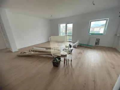 Apartament cu 3 camere balcon si parcare pe Doamna Stanca - foto 4