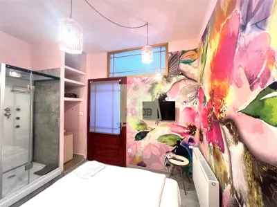 Afacere in exclusivitate cu 2 apartamente in regim hotelier Str 9 Mai - foto 11